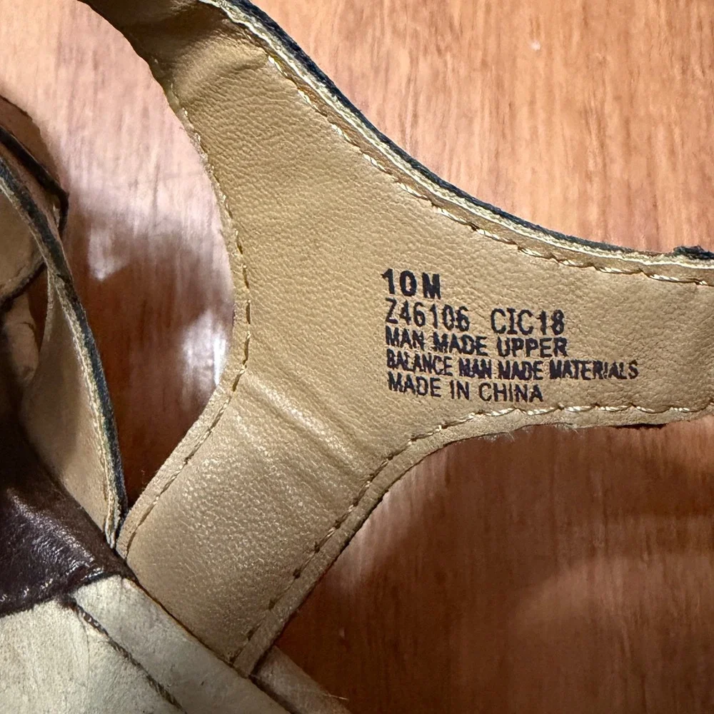 b.o.c. Wedge Sandals Women 10 Brown Z46106CIC18 Strappy Cork Heel Comfort Summer
